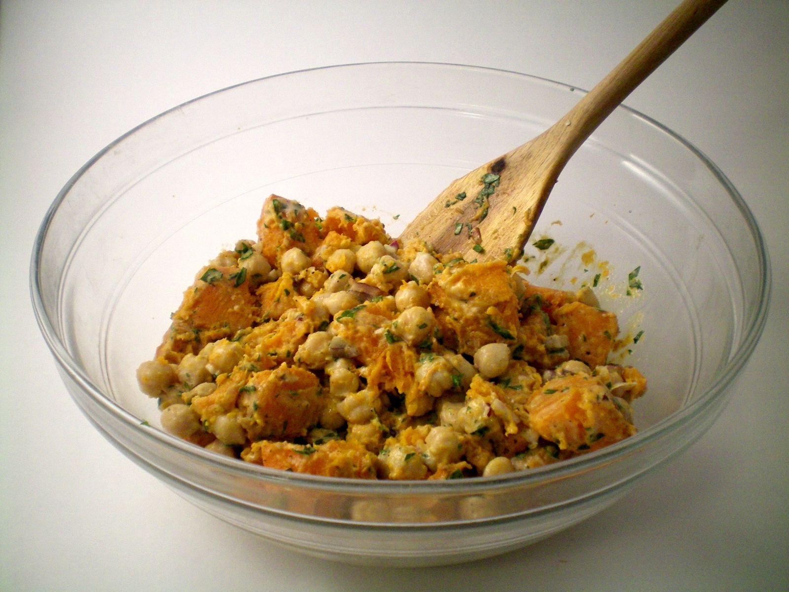 butternut squash and chickpea salad