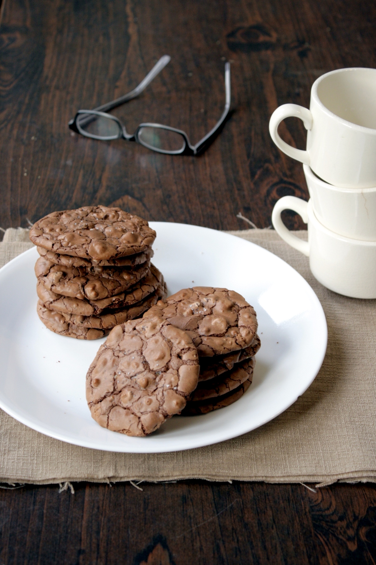 Salted Chocolate Toffee Cookies | sel et sucre