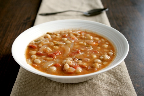 turkish bean and vegetable soup