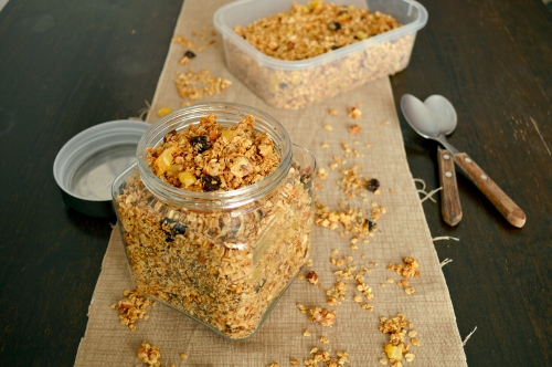 pear ginger nut granola